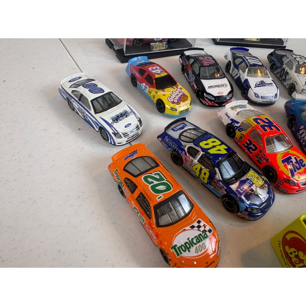 NASCAR Diecast 1:64 Scale Lot 14pc Dale Earnhardt Jr Jimmie Johnson Tide Various - Picture 12 of 13